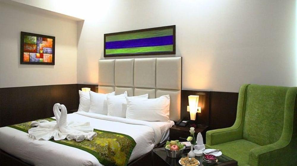 Country Inn Amritsar Esterno foto